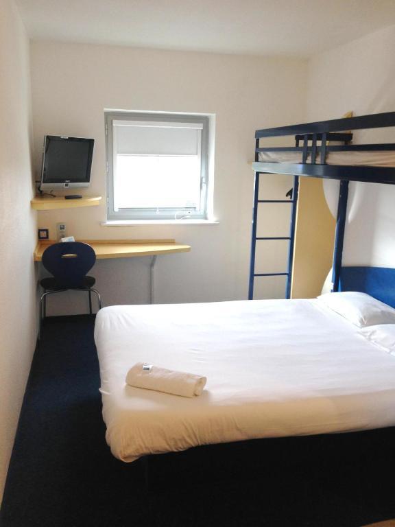 Ibis Budget Newport Esterno foto