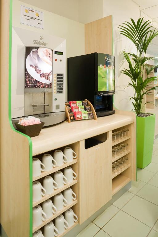 Ibis Budget Newport Esterno foto